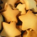 rikakai's cooksnap of when they made 1枚20kcal☆練乳ザクザククッキー.