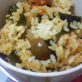 らむたんまもりん's cooksnap of when they made 鮭、わかめ、きのこの混ぜご飯.