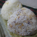 まな竜's cooksnap of when they made 和風ツナマヨ＆梅ゴマ☆おにぎり.