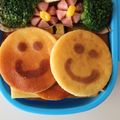 missmacky2000's cooksnap of when they made スマイルホットケーキ　＊キャラ＊.