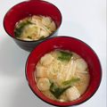 yukakobi☆'s cooksnap of when they made 祖母の味お麩とえのきの味噌汁.