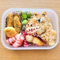 クックPMV6M6☆'s cooksnap of when they made ティラノサウルス弁当☆恐竜キャラ弁.