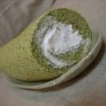 カメ吉's cooksnap of when they made 抹茶ホワイトチョコクリームロール.
