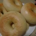 shio75's cooksnap of when they made 簡単★モチふわメープルベーグル　HB使用.