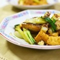 uronn's cooksnap of when they made 青梗菜と厚揚げのピリ辛炒め.