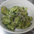 むくのき村's cooksnap of when they made ☆きゅうりとちりめんの酢の物☆.