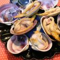 nekoland's cooksnap of when they made ルクエで作る大アサリの酒蒸し★バター醤油.
