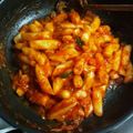チョンアオイ's cooksnap of when they made 家庭で簡単トッポギ ！りんごジュース入り.