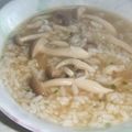 きらり流れ星's cooksnap of when they made しょうがたっぷり風邪ひきさん雑炊.