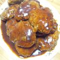 yasu818's cooksnap of when they made 家族全員大好き♥おばあちゃんのハンバーグ.