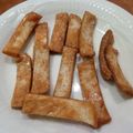 usaco3's cooksnap of when they made パンの耳で黒糖ミルクキャラメルラスク✿.