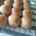 おでんチャン's cooksnap of when they made ミロで作る☆くるみとチョコのちぎりパン♪.