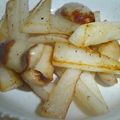 ✿オカピ✿'s cooksnap of when they made 大根とウィンナーの炒め物♪.