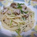 リボンシュシュ's cooksnap of when they made ツナと豆苗のヘルシー★ペペロンチーノ.