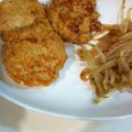 amiyuiママ's cooksnap of when they made 鶏むね肉でヘルシーハンバーグ.
