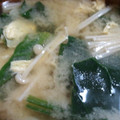 あーみねぇ's cooksnap of when they made ✿えのきと卵とほうれん草のお味噌汁✿.