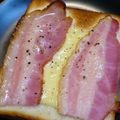 flatty1016's cooksnap of when they made チーズベーコン✿食パン.