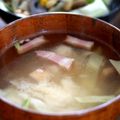 noamanma's cooksnap of when they made 春キャベツとベーコンの味噌汁.