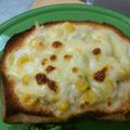 イシス女神's cooksnap of when they made ねぎとコーンの味噌マヨトースト♪.