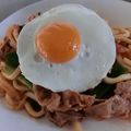 快くん's cooksnap of when they made 黄身をからめて☆キムチ焼きうどん.