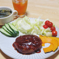 まる゜'s cooksnap of when they made 簡単おいしい♪基本のハンバーグ.