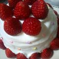 hinaたん's cooksnap of when they made ロールケーキでドームムースケーキ.