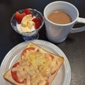 ほか弁ママ's cooksnap of when they made ヨーグルトにアイス乗せただけ.