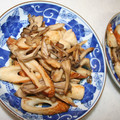 ワンピ's cooksnap of when they made 舞茸とちくわの甘辛煮.