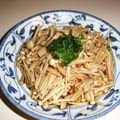 kurukurumin's cooksnap of when they made 麺つゆｄｅピリ辛えのき.