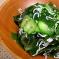 あや村's cooksnap of when they made キューリとわかめとじゃこの酢の物.