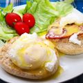 臼香林's cooksnap of when they made エッグベネディクト.