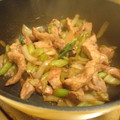 maikovsky's cooksnap of when they made セロリと豚肉のオイスターソース炒め.