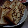 どーりーまし's cooksnap of when they made いつもの定番♪♪ガーリックトースト♡♡.