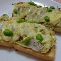 あさchan♪'s cooksnap of when they made 桜えび×キャベツの軸のお好み焼きトースト.