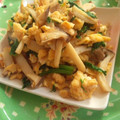 ♥︎pukku♥︎'s cooksnap of when they made 簡単☆わさび菜たっぷり♪卵ときのこ炒め.