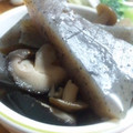 ユーロン's cooksnap of when they made 蒟蒻と椎茸のめんつゆ煮.
