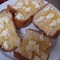 ねこりん222's cooksnap of when they made はちみつクリームチーズトースト.