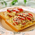 さとみわ's cooksnap of when they made トマトとソーセージのカレーマヨトースト.