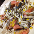 Panic姫's cooksnap of when they made 鮭としめじとコーンのバター醤油炒め.