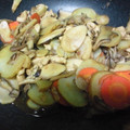 瑠歌姫's cooksnap of when they made きのことじゃがいものパッと炒め.