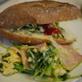 ぷいくま's cooksnap of when they made 豆苗と卵のイングリッシュマフィンサンド.