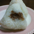 taisho0805's cooksnap of when they made 普通の♡おにぎり♡梅おかか.