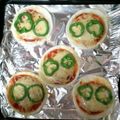 ターチャム's cooksnap of when they made 餃子の皮でパリパリピザ.