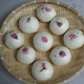yu_r's cooksnap of when they made 桜の紅白まんじゅう.
