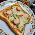 ponnko's cooksnap of when they made 子供が大好きな 秘密のピザトースト♡☆.