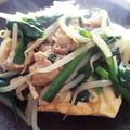 ヤコピィcook's cooksnap of when they made 豆腐のステーキ　ニラもやし豚炒めのっけ.