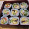 ちょこ✪0214's cooksnap of when they made 鮭とアボカドの太巻き.