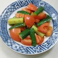 あっこ姉's cooksnap of when they made トマトとキュウリのにんにく酢醤油炒め.