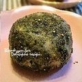 平井婦人's cooksnap of when they made 黒ゴマ大福☆.