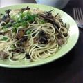うに１１８'s cooksnap of when they made ひじきと海苔のブラックパスタ.